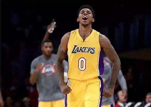 2026世界杯抽签来袭！48支球队创历史，西班牙避开强敌进一档（2026世界杯抽签在即：48队创纪录参赛，西班牙列第一档避强对手）