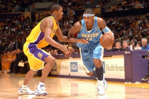 遭遇严防死守！浓眉战旧主10中6贡献12分5篮板5助攻（旧主严密看防！浓眉10投6中拿下12分5篮板5助攻）