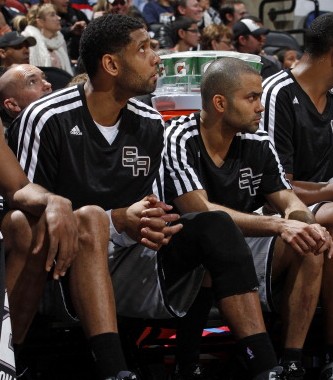 刘殿座获奖感言：感谢每一位身边的人，愿中国足球越来越好（刘殿座领奖致辞：感谢身边每一个人，祝愿中国足球蒸蒸日上）