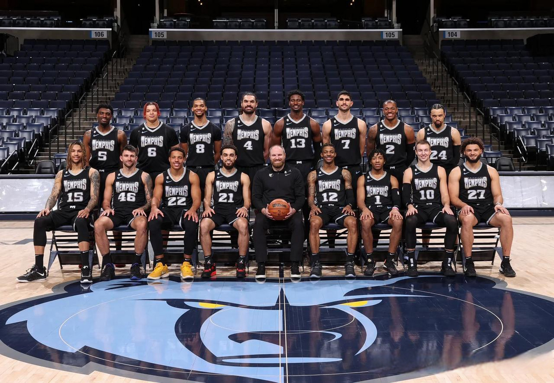 本泽马：姆巴佩需在重要时刻肩负使命，我不会在明年退役（本泽马：盼姆巴佩关键时刻挺身担当，否认明年退役）