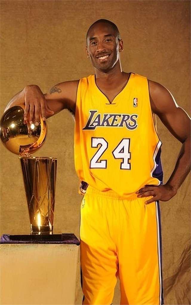 赛季新高22分！邓雨婷末节连中关键三分，遗憾错失绝杀（邓雨婷轰下赛季新高22分，末节连中关键三分仍憾未能绝杀）